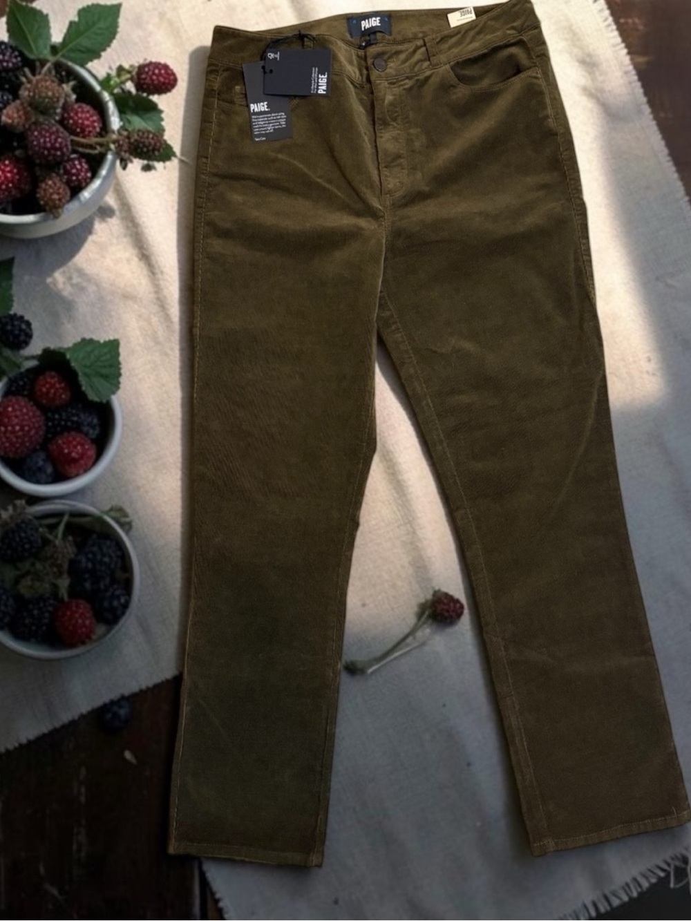 PAIGE Cindy Dark Brushed Olive Fine Wale Corduroy Jeans ~ NWT ~ size 31 - Picture 2 of 12